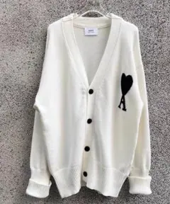 AMI PARIS アイボリー ニットカーディガン ハート刺繍 S3