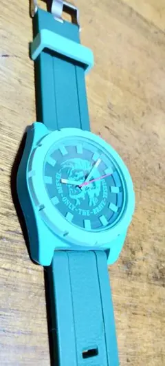 DIESEL 腕時計 ラバー 電池交換済 稼働品 BOX付