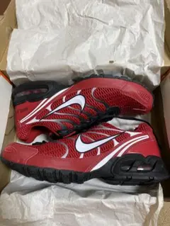 Nike Air Max レッド/ブラック スニーカー