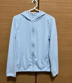 エアリズム　パーカー