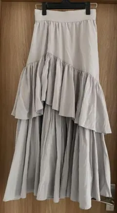 SNIDEL アシメティアードフレアロングスカート ライトグレー