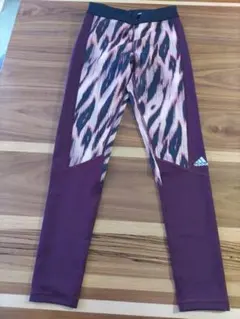 Item thumbnail for item facac49f-9f7a-46b0-a502-022e8ed3e52a