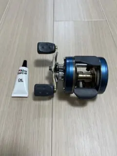 希少　超美品　Abu Garcia 5601C4 ベイトリール　左巻き　ブルー