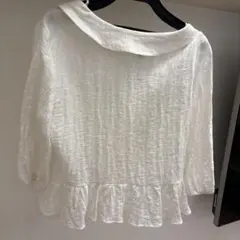 ZARA ホワイト フリル裾 長袖ブラウス S