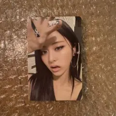 LE SSERAFIM hot コンパクト 封入 トレカ ユンジン