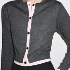 グレーカーディガン