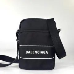 未使用 バレンシアガ スポーツ ショルダーバッグ メンズ バッグ ブラックのサムネイル