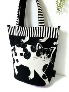 リバーシブル北欧フラワー☆バケツトート☆エチノ猫ちゃん×ラベンダー☆ハンドメイド