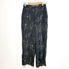 KBF　アーバンリサーチ　イージースラックス　黒　緑　テーパード　総柄　花柄