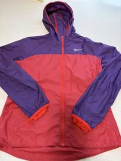 Nike ウィンドブレーカー　値下げしました