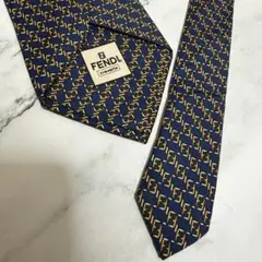 フェンディ ネクタイ