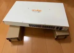 HPE Aruba instant on JL683B 1930 24G PoEのサムネイル