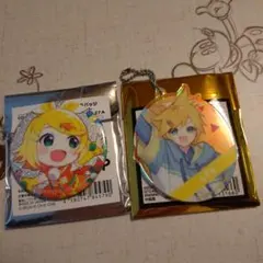 プロセカ　缶バッチ　アクリルキーホルダー