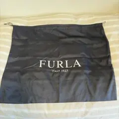 FURLA 黒 布袋 48×58cmのサムネイル
