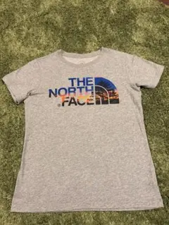 THE NORTH FACE Mサイズ　グレー Tシャツ