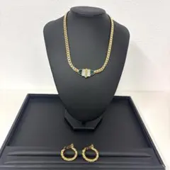 【美品】ジュエリーセット　ネックレス　イヤリング