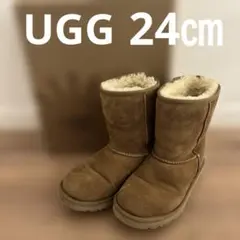 UGG アグ　ムートンブーツ　24㎝