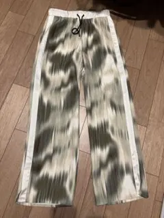 Item thumbnail for item 3cd4f2ff-0419-4016-8a16-a92bc25128c0