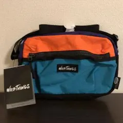 WILD THINGS ワンポイントロゴ ナイロンショルダーバッグ マルチカラー