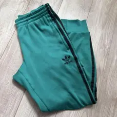adidas トラックパンツ ブラック
