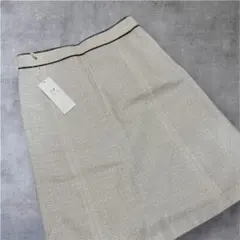 【新品タグ付き】23区 一部ラメ入り ツイード風スカート 38 M ベージュ