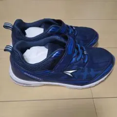 瞬足　 ネイビーキッズ スニーカー ２２.５㎝