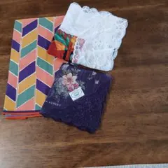 ハンカチ 3枚セット LAURA ASHLEY他のサムネイル