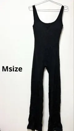 美品✨バックオープンオールインワン【M】黒サロペット バックオープンコンビネゾン