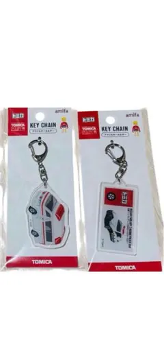 トミカ　セリア　アクリルキーホルダー　救急車　パトカー