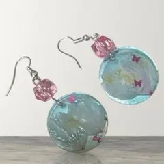 本物の桜が入ったレジンピアス　ハンドメイド