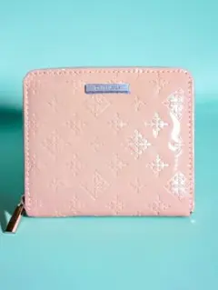 Daily russet エナメル 二つ折り財布