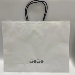 BeBe　べべクローゼット　キッズ　ベビー　ショップ袋　紙袋　百貨店のサムネイル