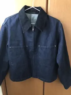 ユニクロ　Mサイズ　ジップアップショートジャケット　ネイビー