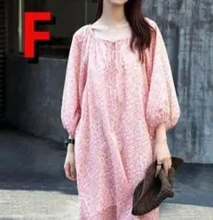 小花柄ギャザーワンピース　春夏秋　パフ袖ワンピースロング　かわいい　ラウンドヘム