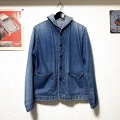 Item thumbnail for item b26ae664-9fb4-43ac-a1fd-f8b288775cd8