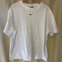 Nike ホワイト Tシャツ Lサイズ