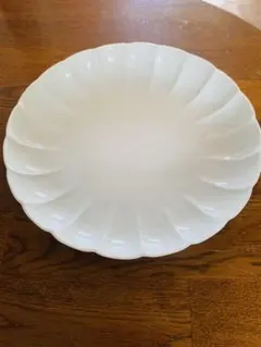 立春期間限定！有田焼、ホワイトフラワー型特大皿、大器、31cm