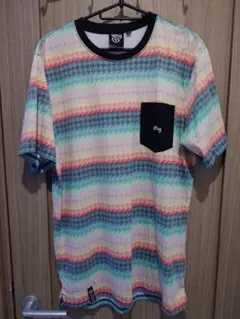 ファイナルセール　LRG　Tシャツ　総柄　千鳥柄のサムネイル