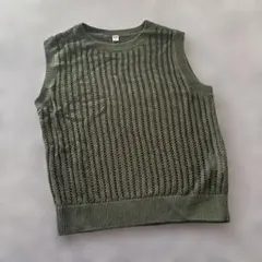 ユニクロ　オリーブグリーン メッシュニットベスト　Mサイズ