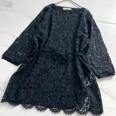 極美品 ヴァレンティノ 前面総レースドレス ベルト付き シルクカシミヤ混 黒 Mのサムネイル