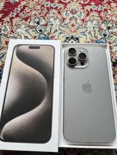【美品】iPhone 15 Pro Max 256GB　SIMフリー