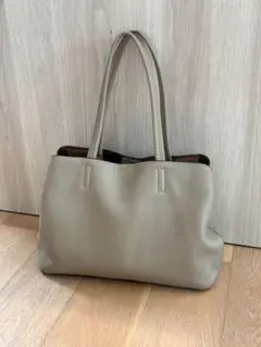 Dieu レザー バッグ グレージュ - メルカリ