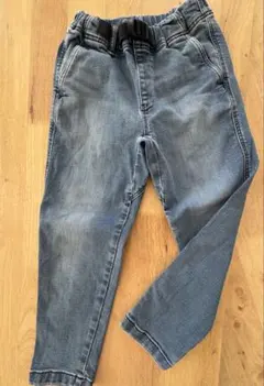 120 ユニクロ ウルトラストレッチデニムギアパンツ