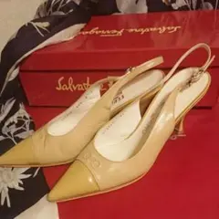 フェラガモ パンプス /バックベルト