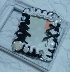 ハンドメイド　硬質ケース　トレカケース　ホイップデコ　推し活　黒　白