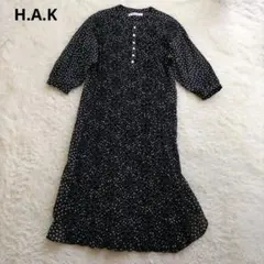 H.A.K　ハク　カットワークレースデザイン　七分袖カットソー　ワンピース　黒のサムネイル