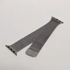 【Apple Watchバンド42〜49mm 銀色】ミラネーゼ 磁石式 ★上品