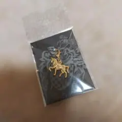 新品未使用 金メッキ 馬のチャーム ストラップ用 東京競馬場