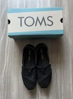 1回のみ 美品 TOMS トムズ シューズ モロカン クロシェット 黒 23.5