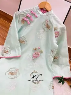 Item thumbnail for item 60b2a176-5bd7-48a0-9603-951b79da9842